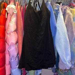 hlara black mini dress